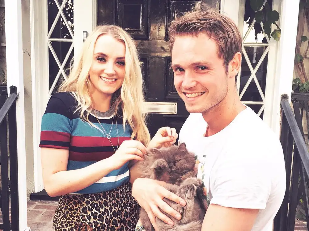 Evanna Lynch, who played Luna Lovegood in the films, dated Robbie Jarvis, who played James Potter, Harry Potter's dad.