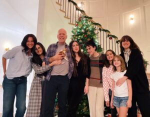 Bruce Willis, Demi Moore and family