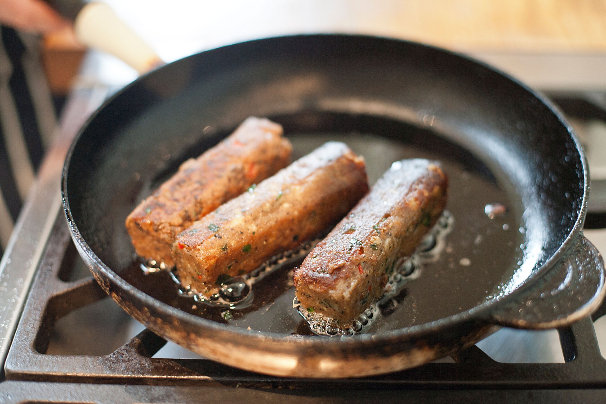 Vegetarian sausages