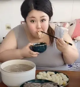 Chinese influencer dies after eating too much