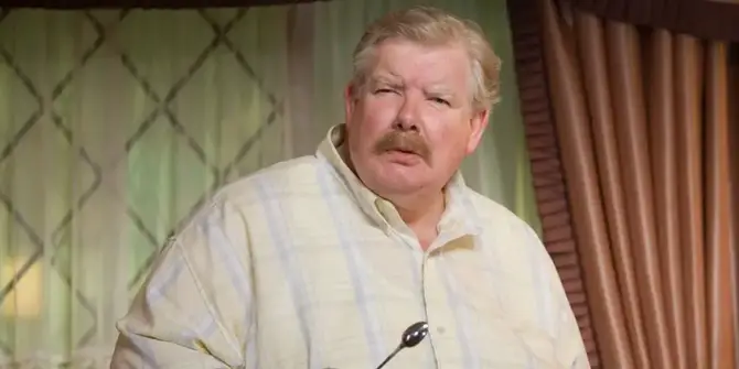 Richard Griffiths as Vernon Dursley.