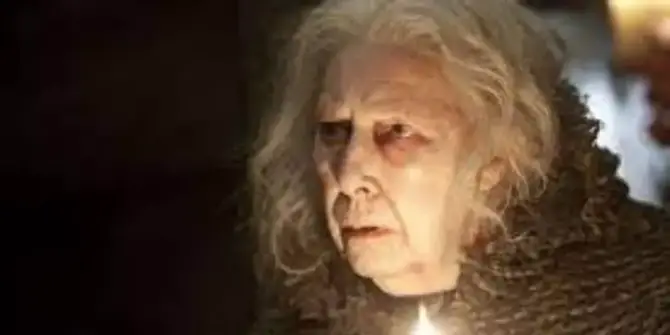 Hazel Douglas as Bathilda Bagshot.