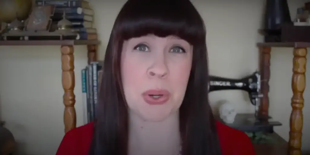 Caitlin Doughty