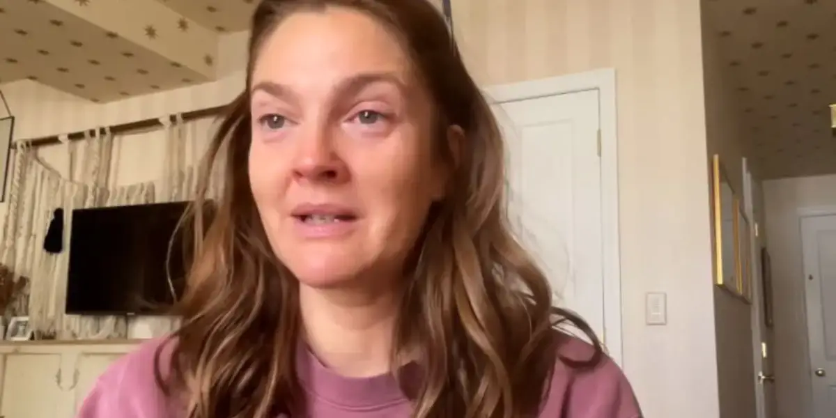 Drew Barrymore strike apology video.