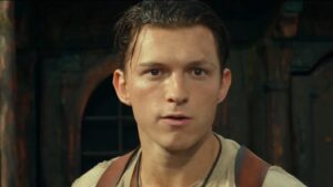 Tom Holland in Uncharted.