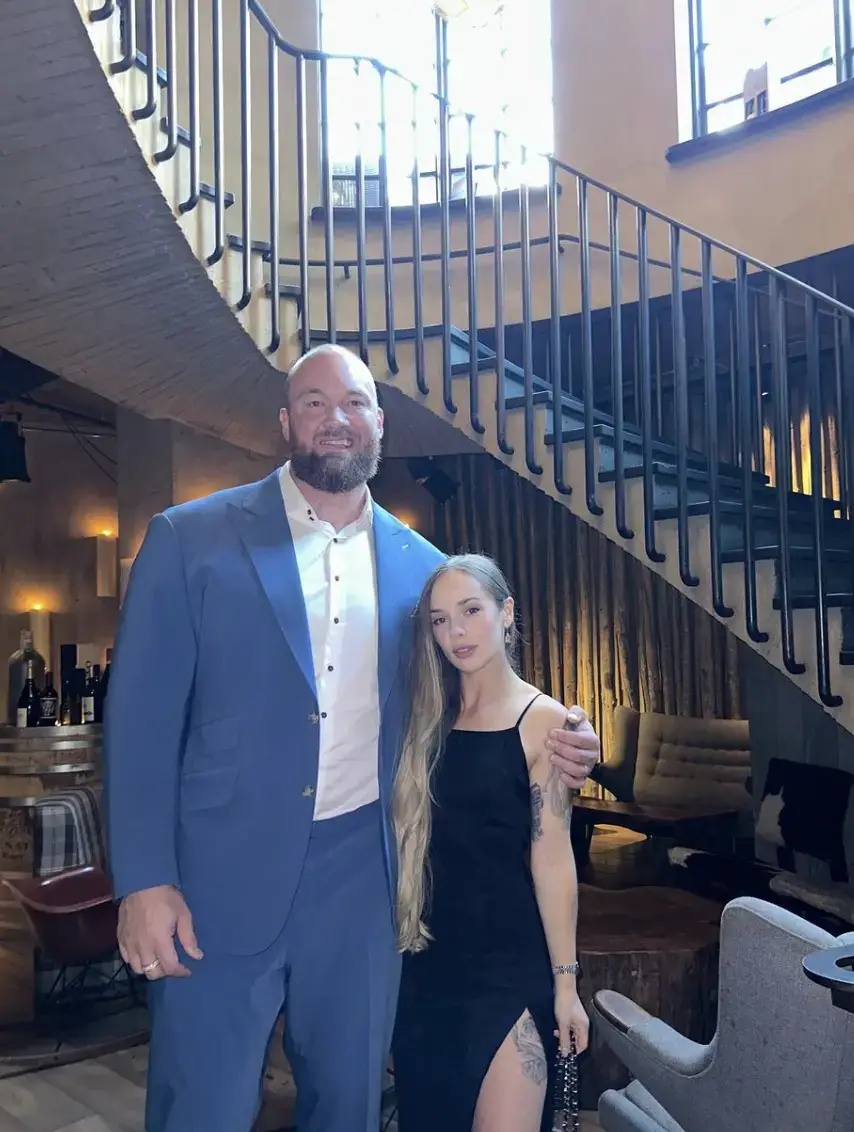 Kelsey Henson and Thor Bjornsson.