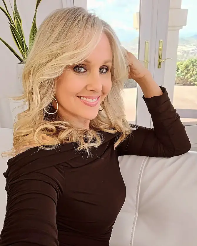 Julia Ann