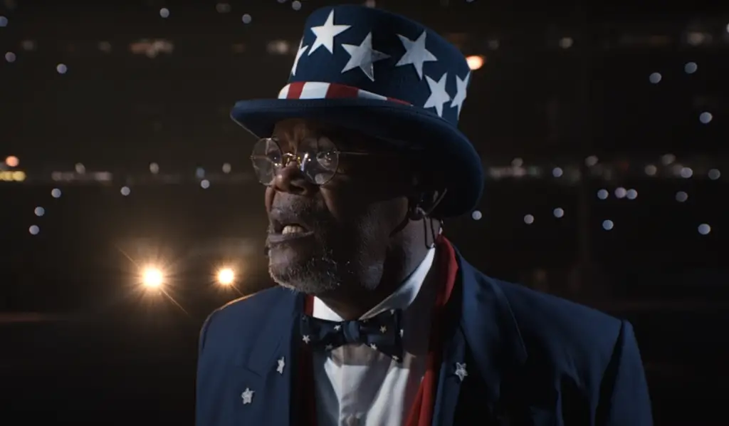 Samuel L. Jackson at the Super Bowl. 