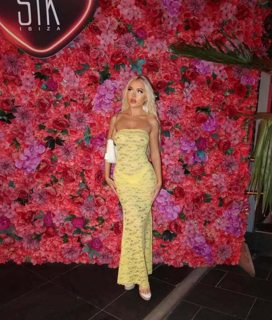 Adult star Belle Olivia