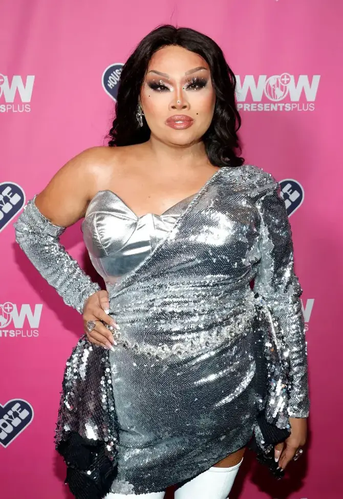Jiggly Caliente