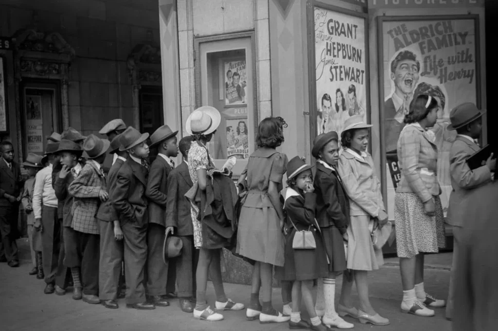 Old photo appears to show child 'holding an iPad.'