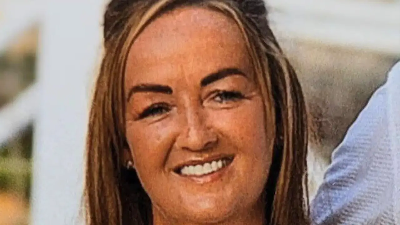 Mom-of-three Ann-Marie O'Gorman tragically died after using her phone in the bath.