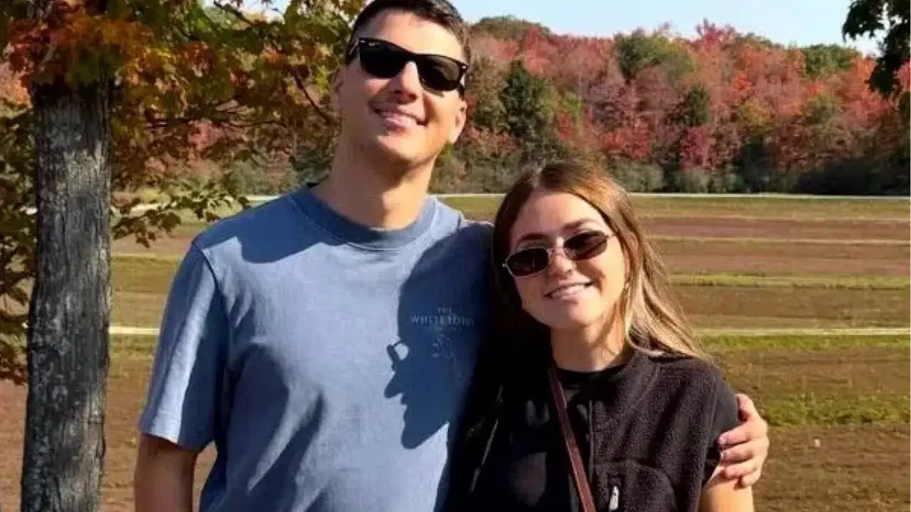 A woman's innocent photo of a sweet moment with her boyfriend has turned into viral comedy gold, after she discovered an embarrassing detail.
