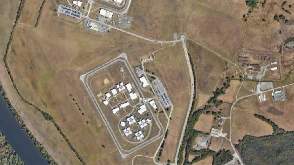 Riverbend Prison