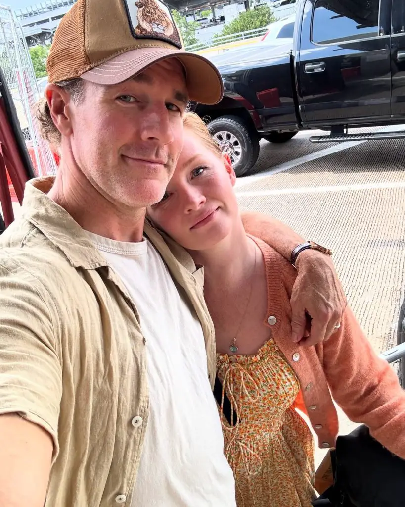 James Van Der Beek and wife Kimberly